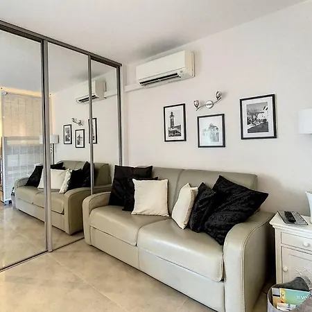 Sea Tropez-grand Studio, Terrasse Vue Mer, Garage Appartement Saint-Tropez